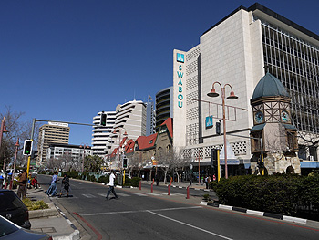 An der Independence Avenue in Windhoek.